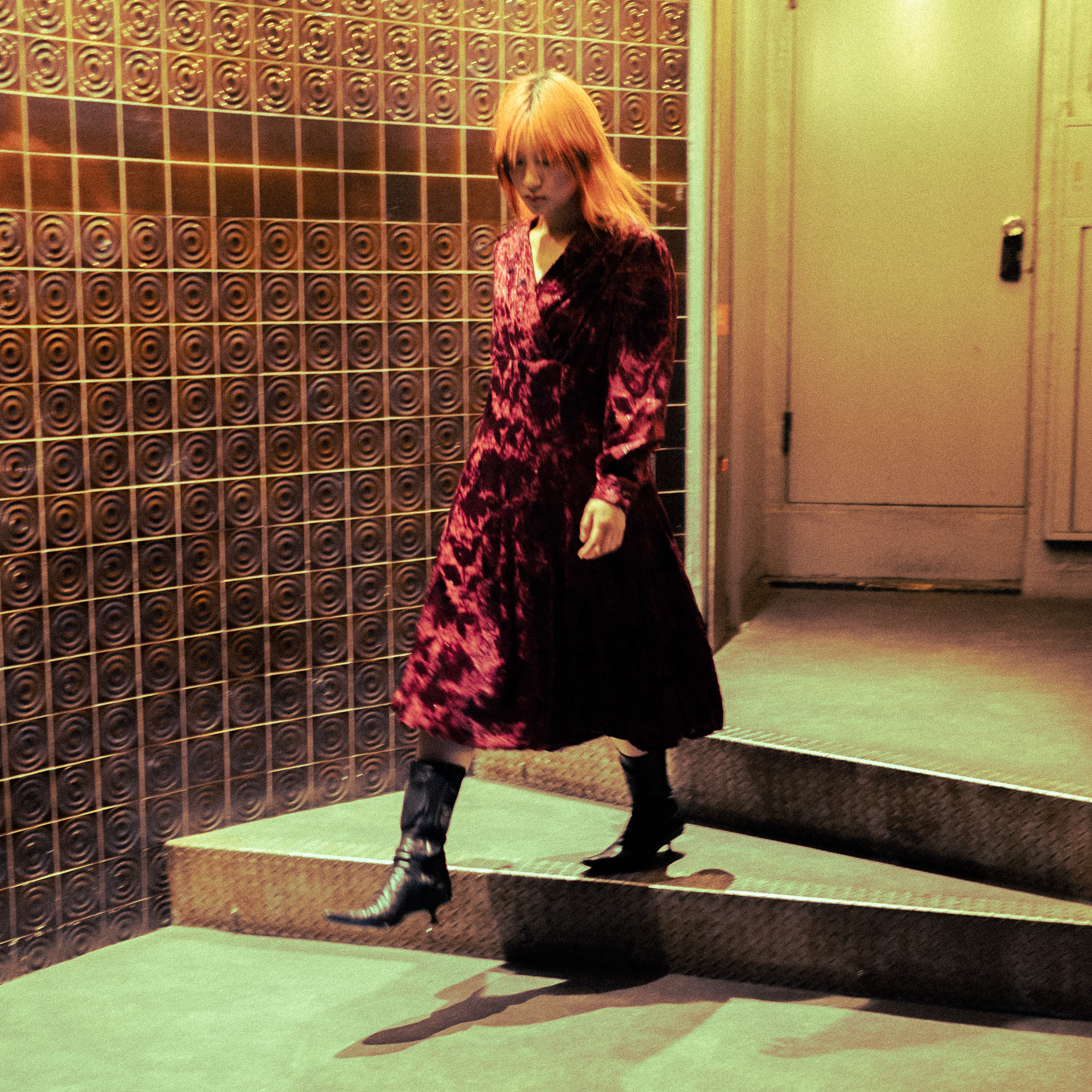 Walking Girl